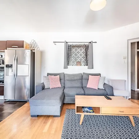 Proche Et Thermes Apartament *